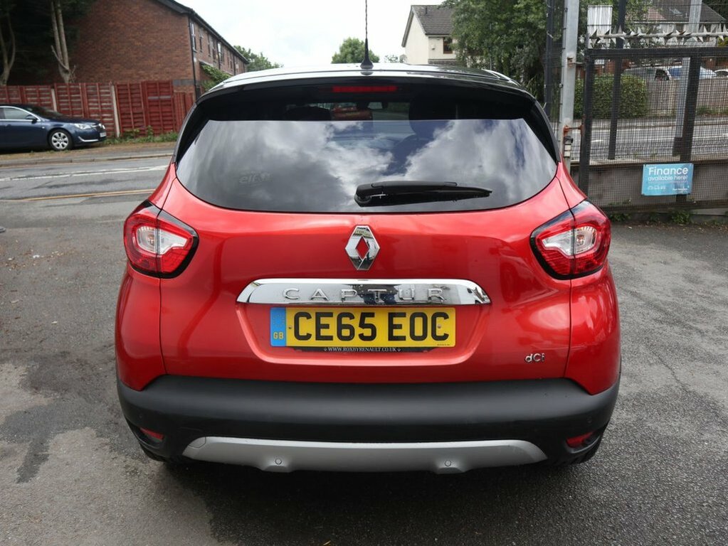 Renault Captur 1.5L Signature Nav CE65EOC Red #5