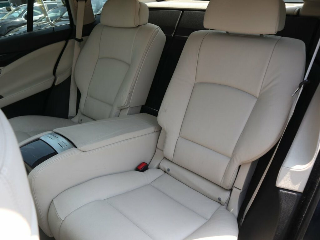 BMW 5 Series Gran Turismo 3.0 Se Silver #38