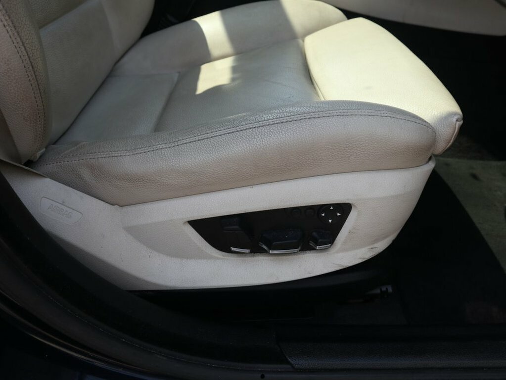 BMW 5 Series Gran Turismo 3.0 Se Silver #42