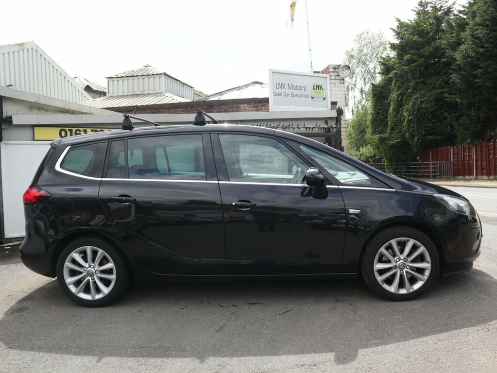Vauxhall Zafira Tourer 2L Elite WN64VVA Black #3