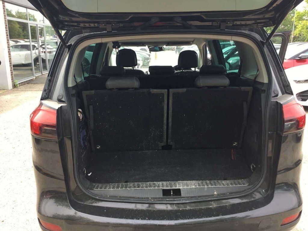 Vauxhall Zafira Tourer 2L Elite Black #5