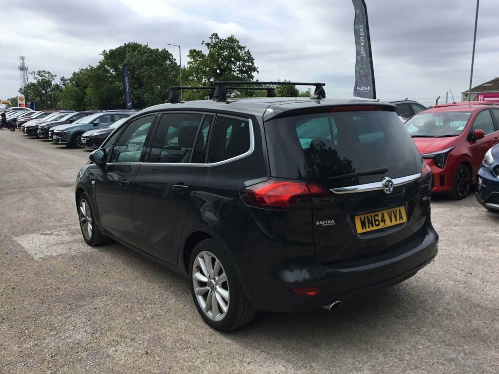 Vauxhall Zafira Tourer 2L Elite Black #6