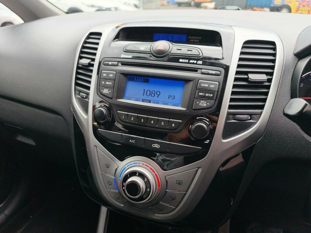 Hyundai Ix20 1.6 Active Silver #9