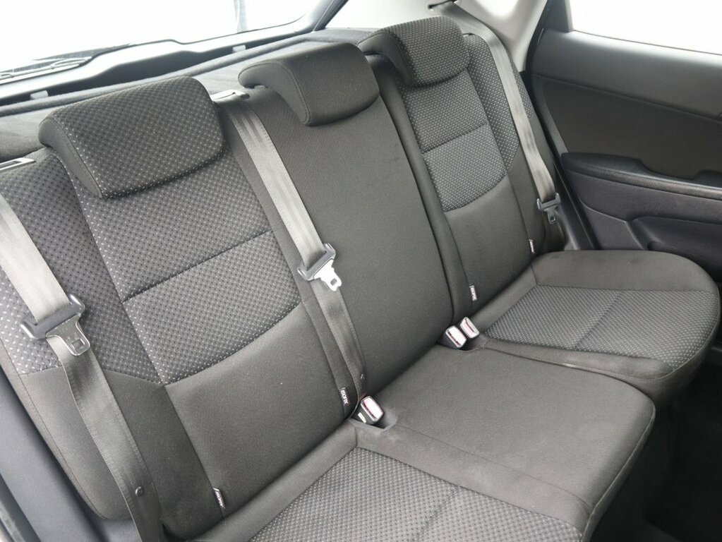 Hyundai I30 1.6L Comfort Silver #6