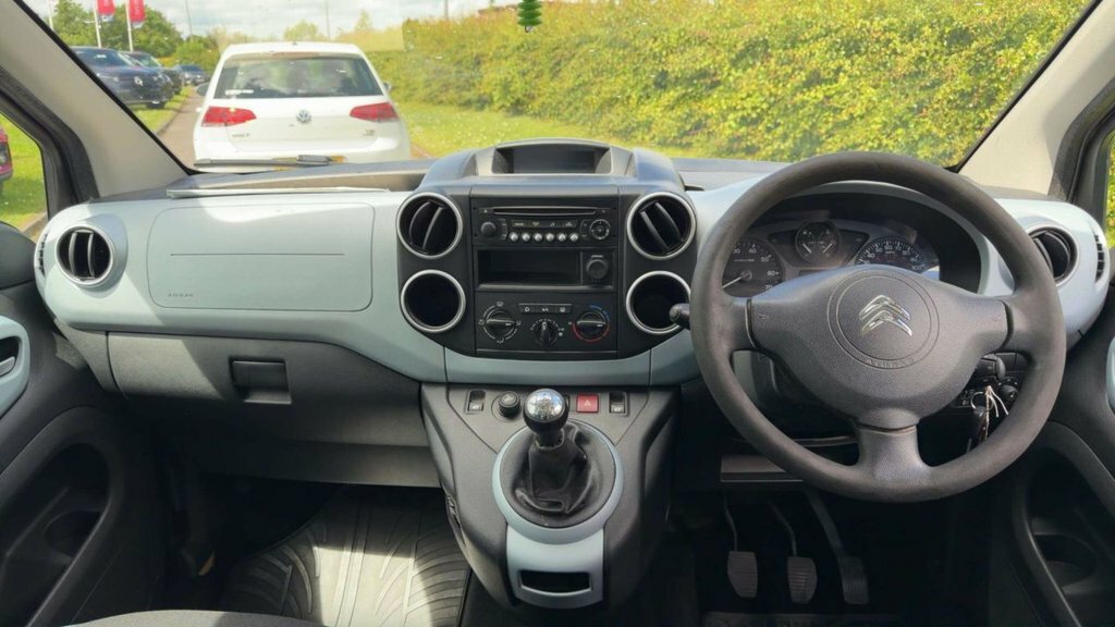 Citroen Berlingo 1.6L Vtr Black #2