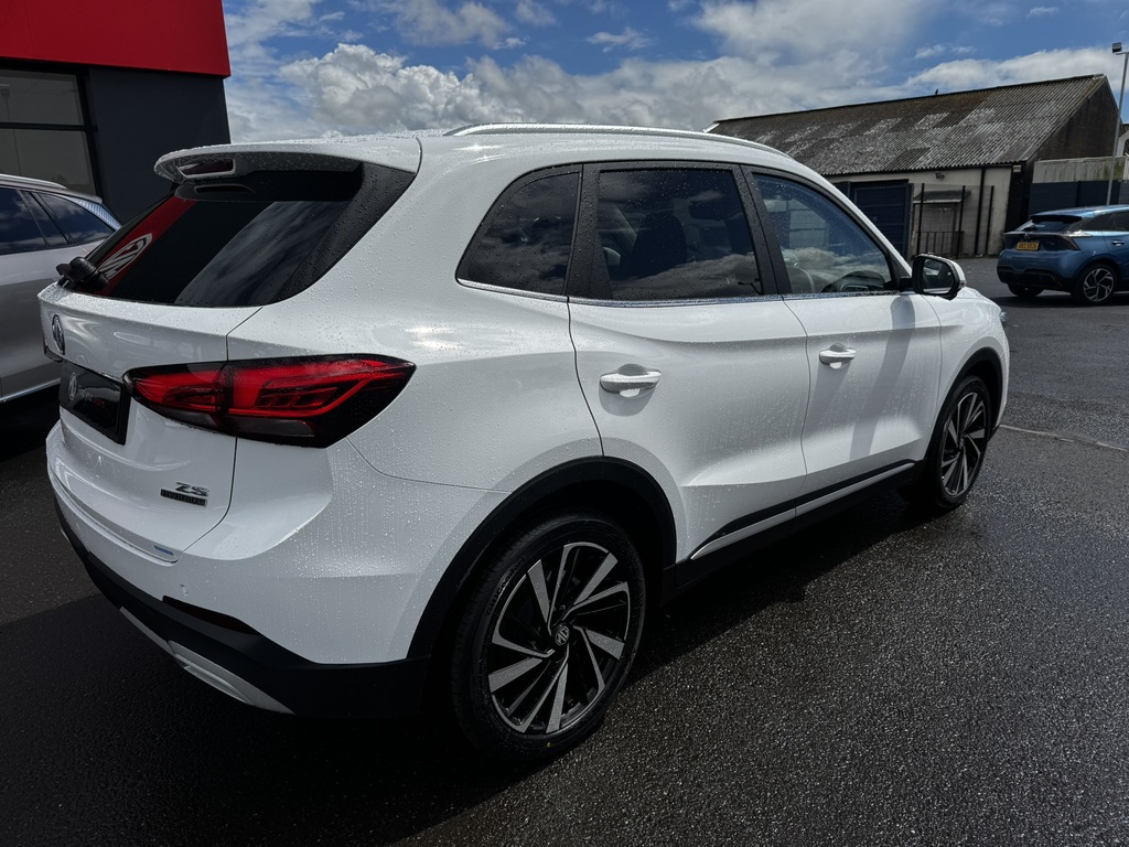 MG ZS Trophy Hev White #5