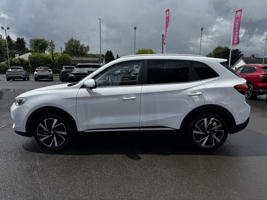 MG ZS Trophy Hev White #2