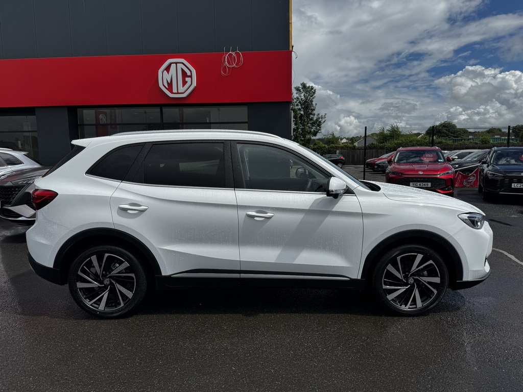 MG ZS Trophy Hev White #6