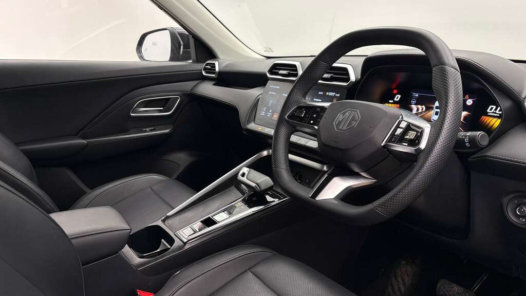 MG ZS Trophy Black #4