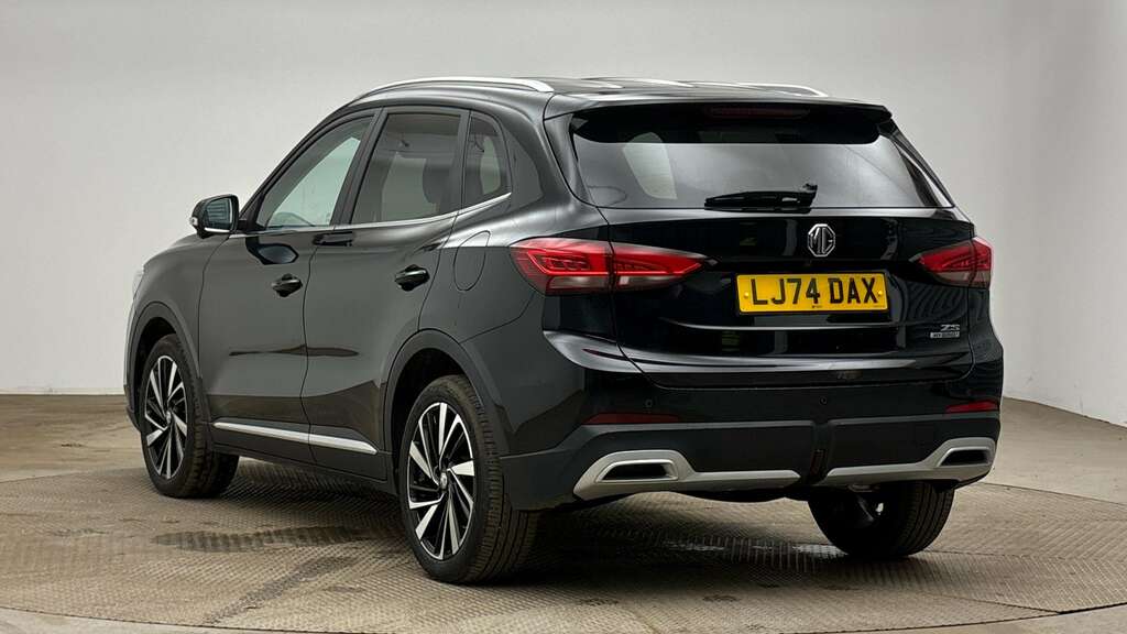MG ZS Trophy Black #2