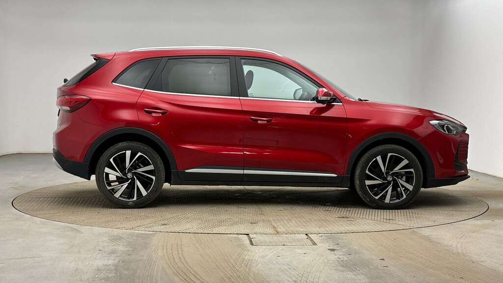 MG ZS Trophy Red #2