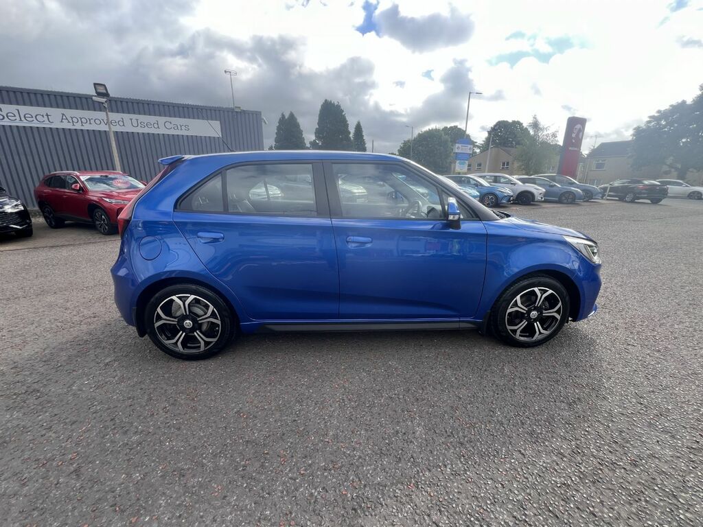 MG MG3 1.5 Vti-tech Excite 8571 Miles Ex Demo1 Priv Red #10