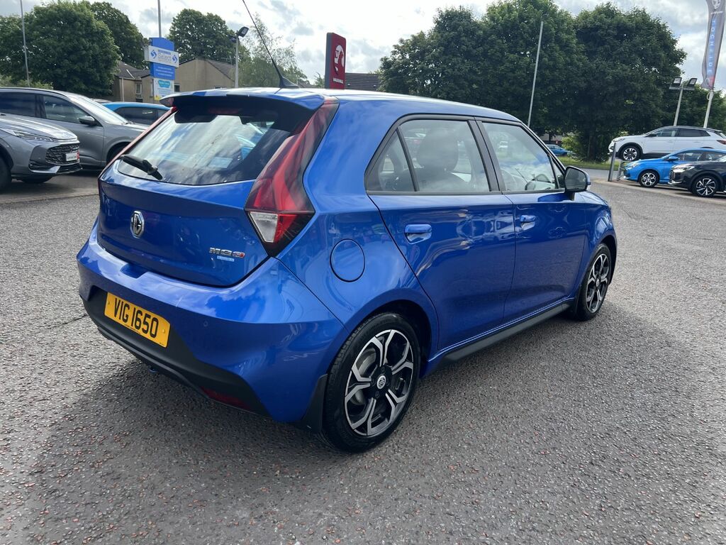 MG MG3 1.5 Vti-tech Excite 8571 Miles Ex Demo1 Priv Red #9