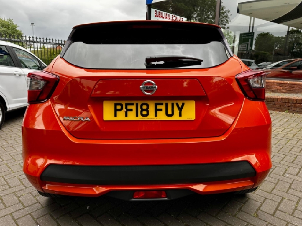 Nissan Micra Acenta White #8