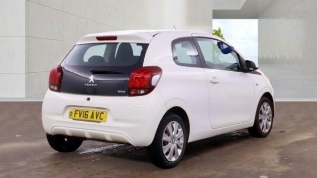 Peugeot 108 1.0 Active Euro White #4