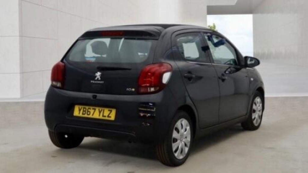 Peugeot 108 1.0 Active Top Black #4