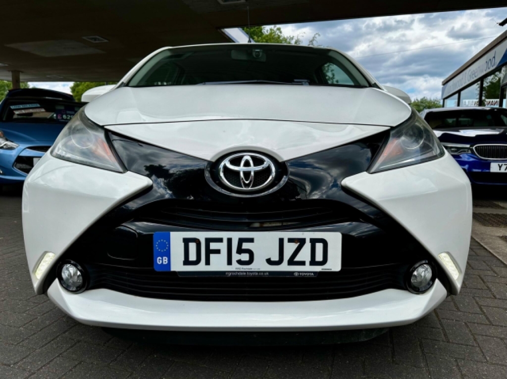 Toyota Aygo Hatchback #7