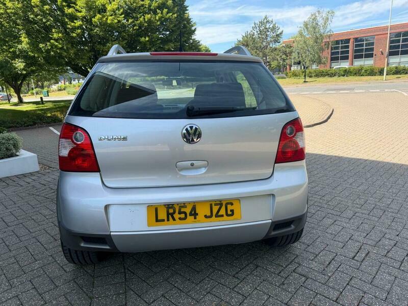 Volkswagen Polo 1.2 E Red #7