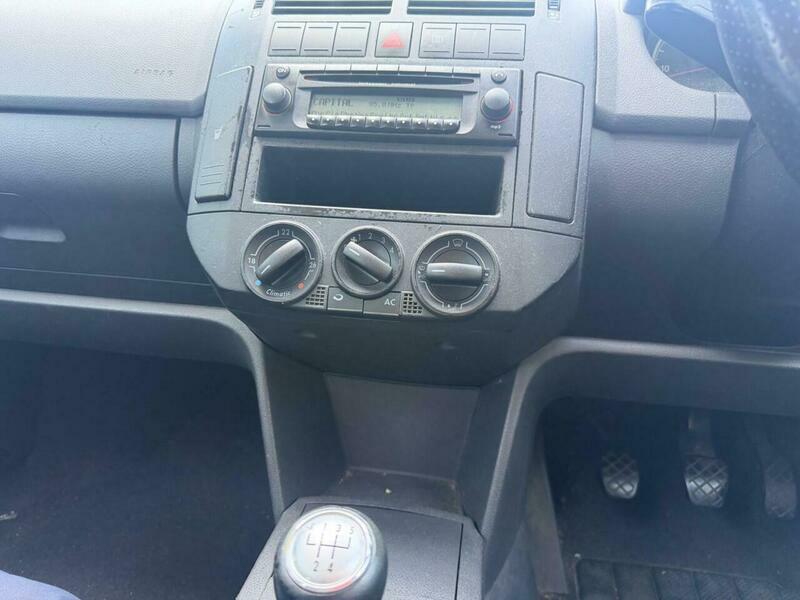 Volkswagen Polo 1.2 E Red #25