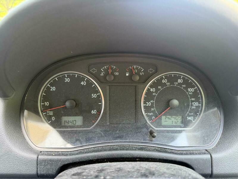 Volkswagen Polo 1.2 E Red #21