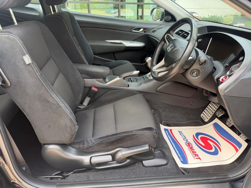 Honda Civic 2.2 I-cdti Es Gt 138 Bhp Red #17