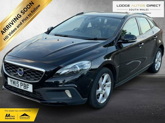 Volvo V40 Cross Country 2.0 D2 Lux Hatchback Euro 6 Ss Black