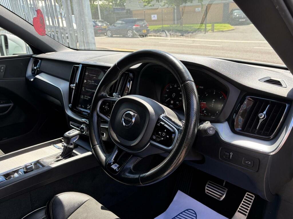 Volvo XC60 2.0 D4 R-design Awd Euro 6 Ss KW18OHK White #3