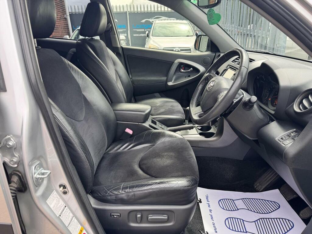 Toyota Rav 4 2.0 V-matic Xt-r Multidrive S 4Wd Euro 5 Silver #3