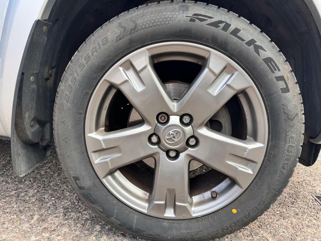 Toyota Rav 4 Xt-r D-4d Black #40