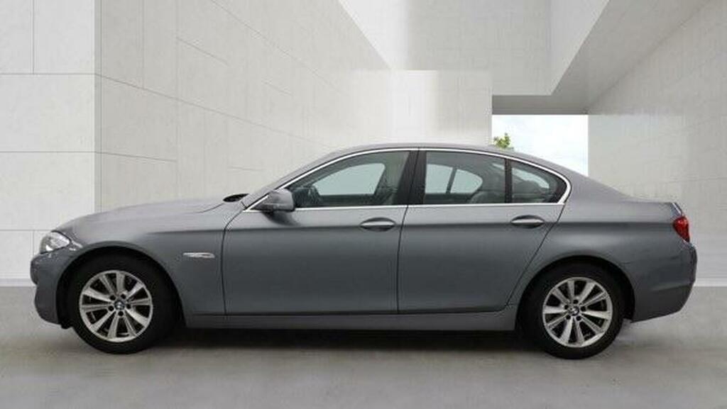 BMW 5 Series 3.0 530D Se Euro 5 Grey #4