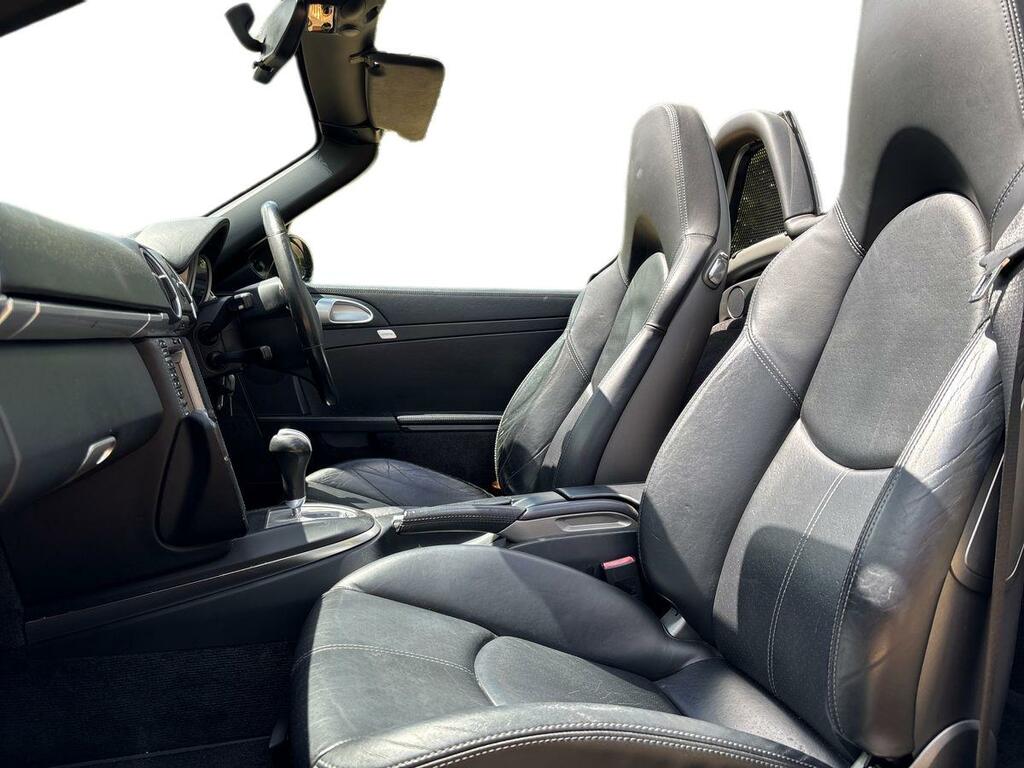 Porsche Boxster 2.7L 987 Silver #16
