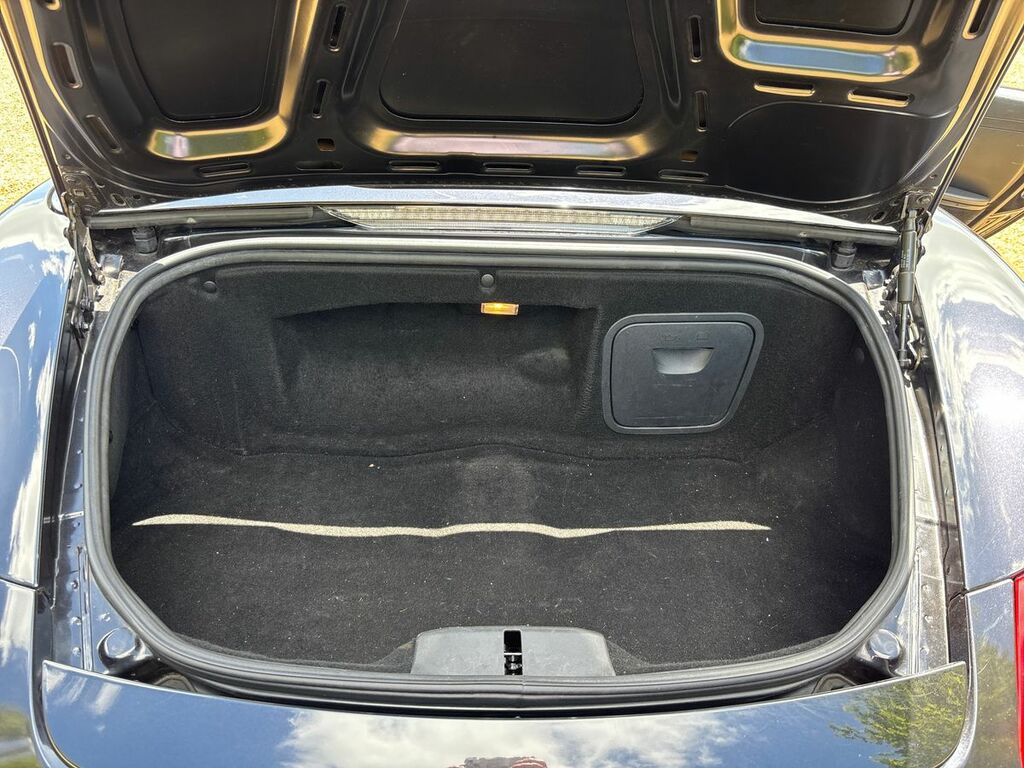 Porsche Boxster 2.7L 987 Silver #18