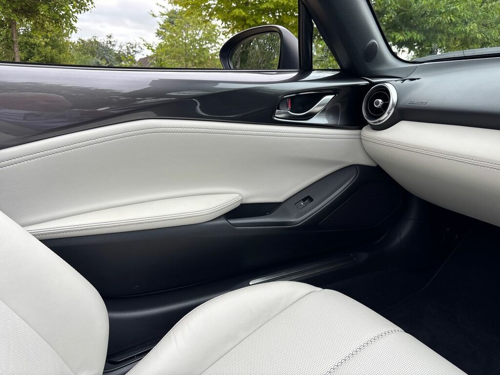 Mazda MX-5 1.5 Skyactiv-g Exclusive-line Convertible Petr  #37
