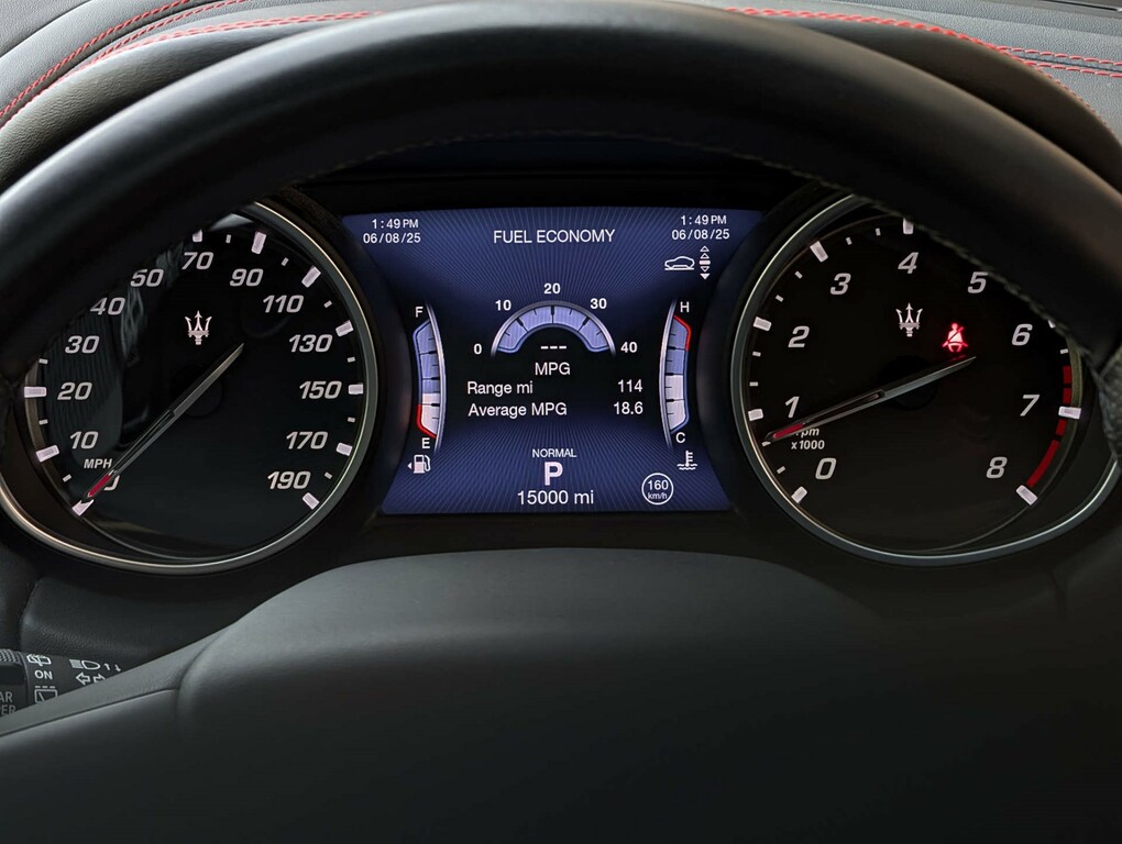 Maserati Levante Granlusso #33