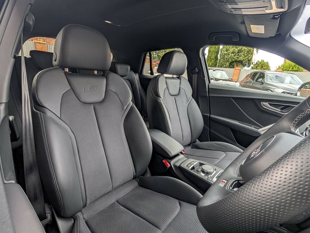 Audi SQ2 Black Edition Tfsi Quattro 4Wd Blue #4