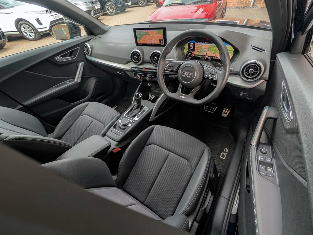 Audi SQ2 Black Edition Tfsi 300 Ps S Tronic Grey #20