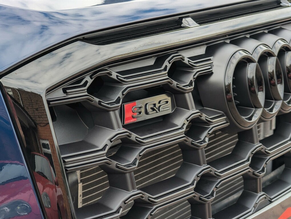 Audi SQ2 Black Edition Tfsi 300 Ps S Tronic Grey #10