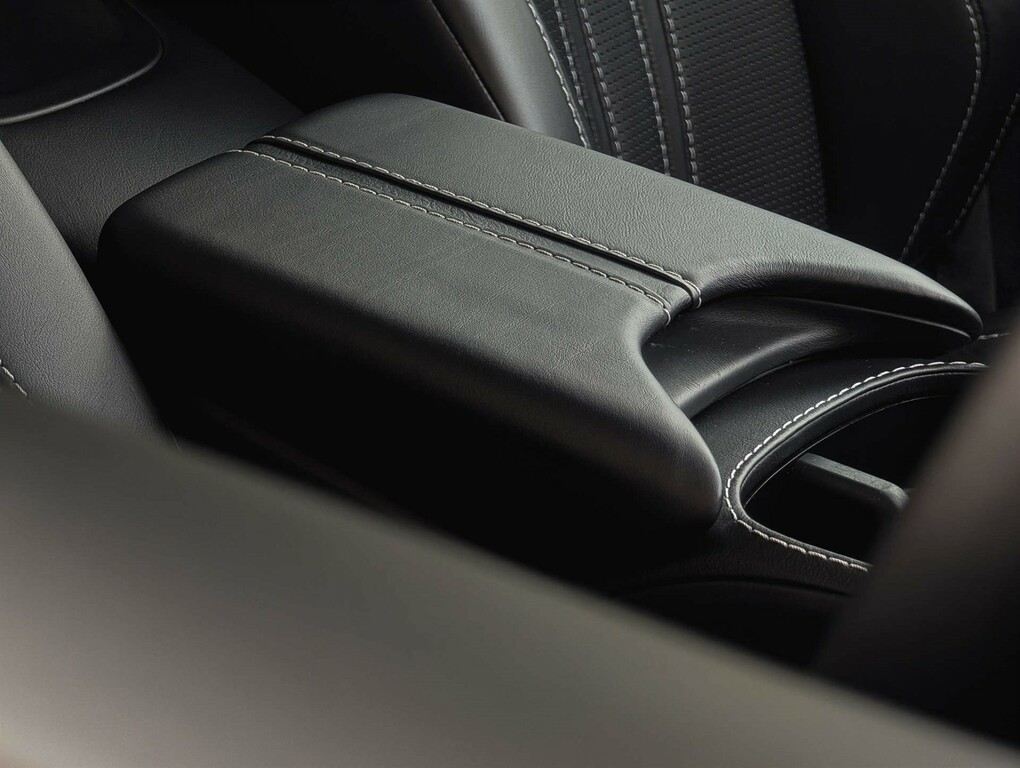 Aston Martin Vantage 5.9L V12 S Black #34