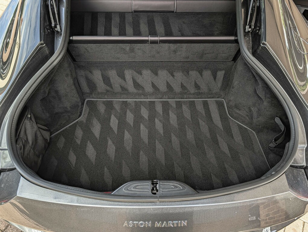 Aston Martin Vantage 5.9L V12 S Black #37