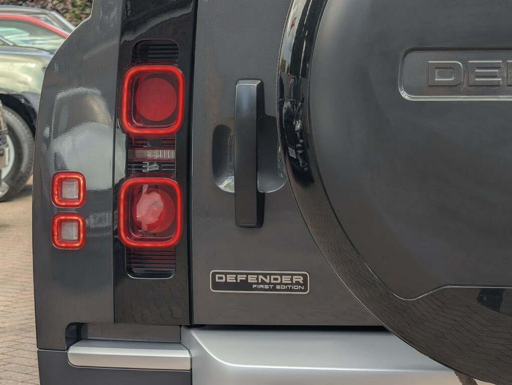 Land Rover Defender 3.0 D300 Mhev X-dynamic Hse Hard Top Suv Diese Blue #15
