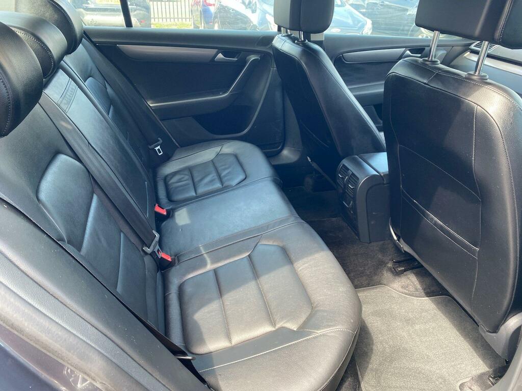 Volkswagen Passat Tdi Bluemotion Tech Executive U361 Red #12