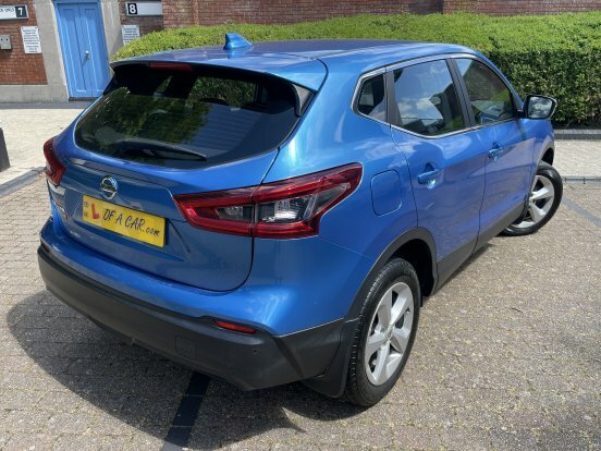 Nissan Qashqai 1.3 Dig-t Acenta Premium VF19HTV Blue #4