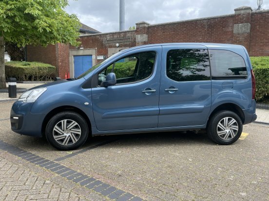 Citroen Berlingo 1.6 Bluehdi Feel Multispace Mpv Wav NK18BUJ Blue #2