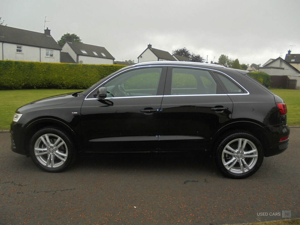 Audi Q3 2.0 Tdi S Line Black #5