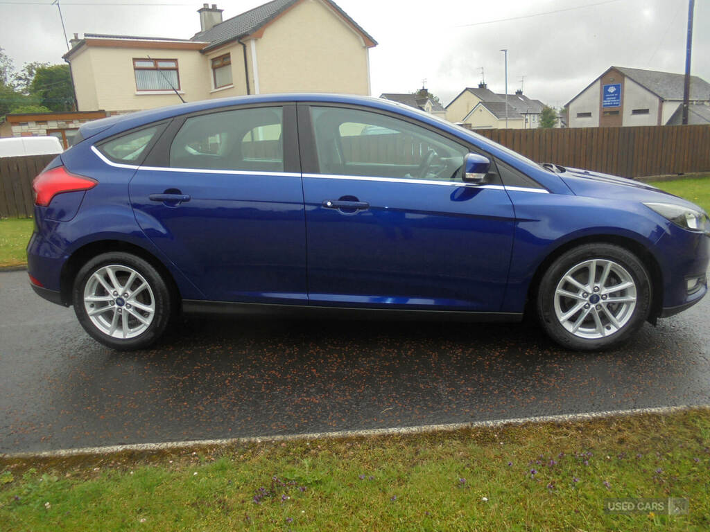 Ford Focus 1.5 Tdci 120 Zetec CV17HNH Blue #2