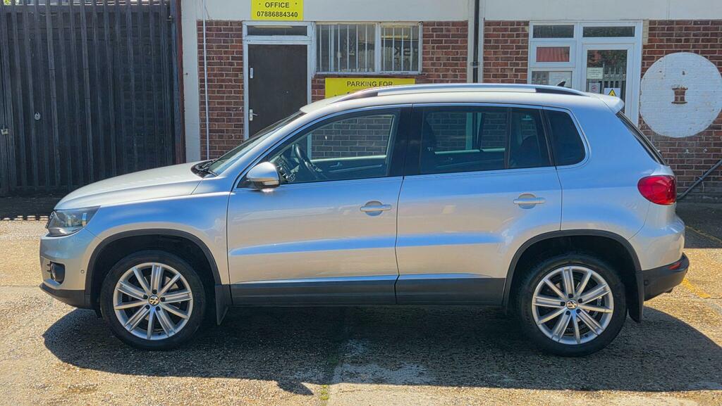 Volkswagen Tiguan Suv NXZ8284 Silver #5
