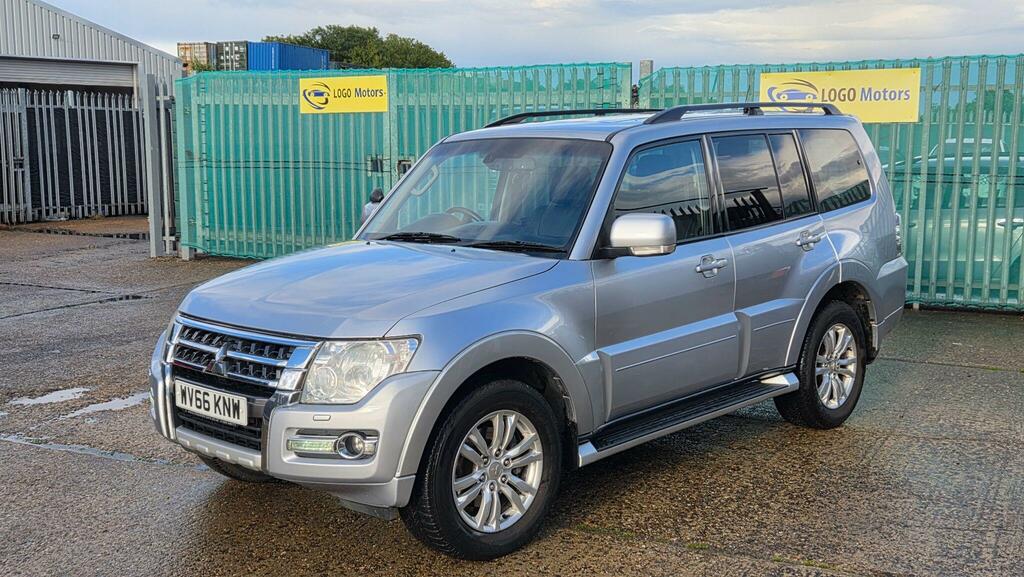 Mitsubishi Shogun Suv Silver