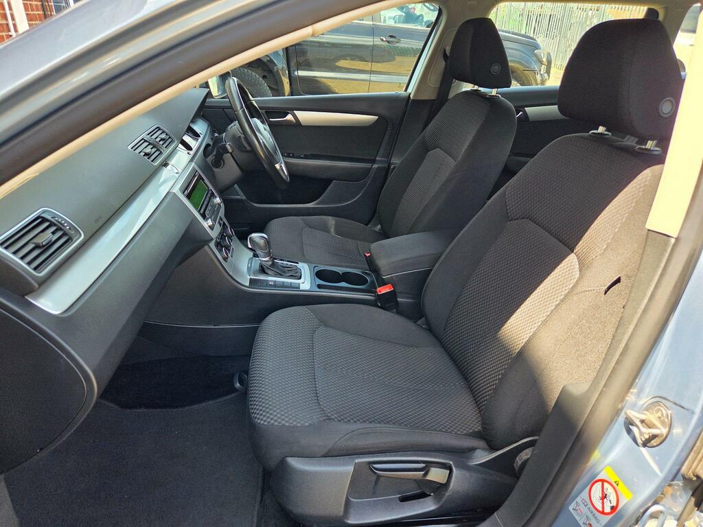 Volkswagen Passat 2.0 Tdi Bluemotion Tech Highline Dsg Euro 5 S S Blue #8