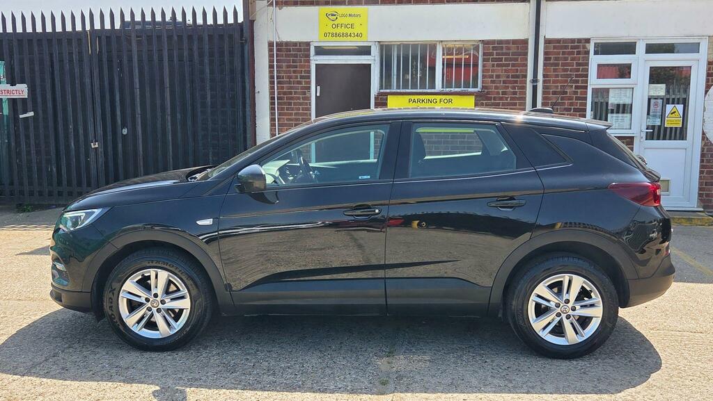 Vauxhall Grandland X Suv Black #5