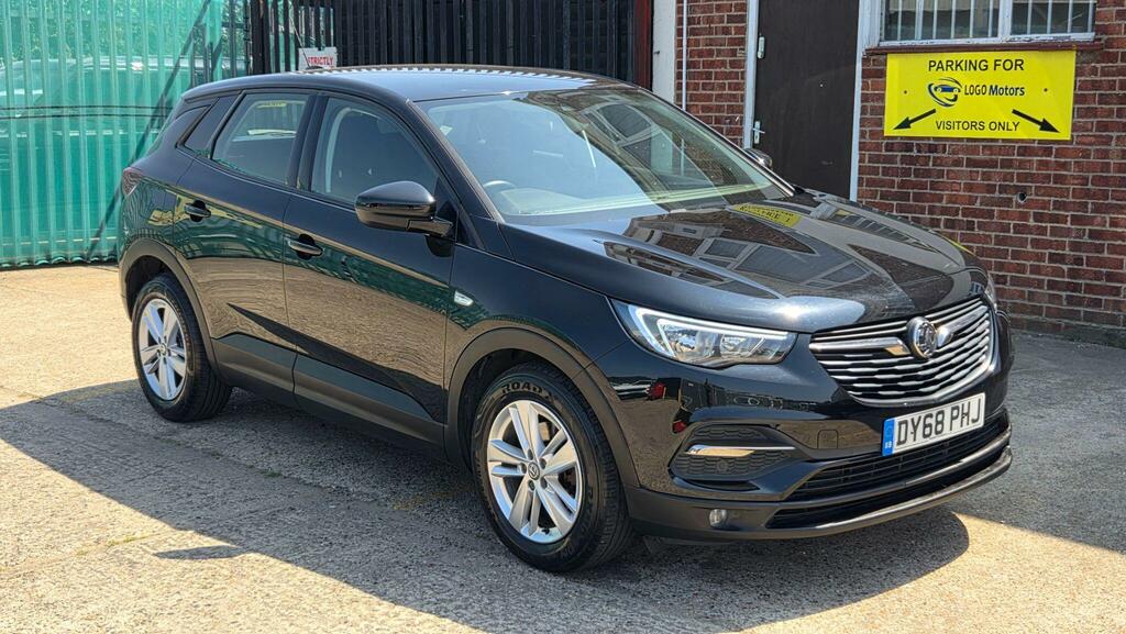 Vauxhall Grandland X Suv Black #2